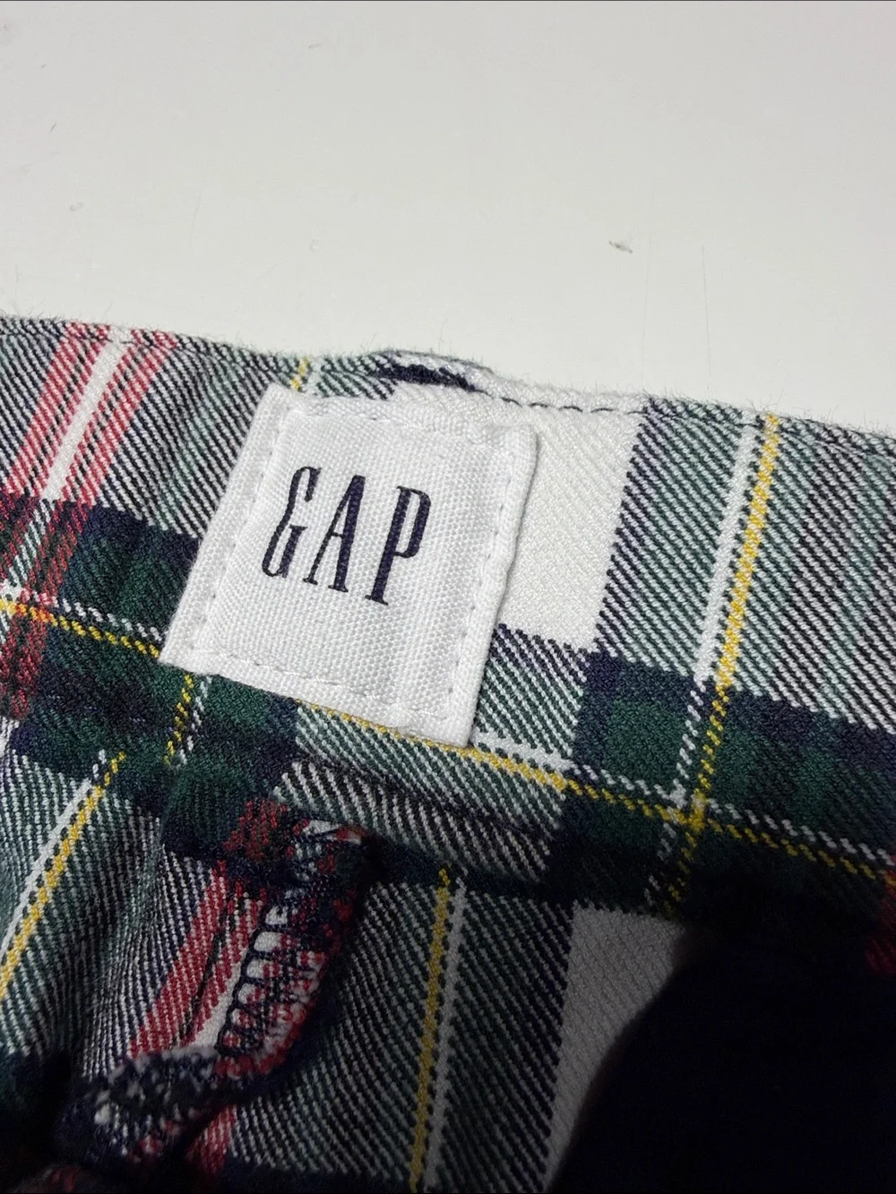 Gap Signature skinny ankle Plaid Tartan Pants - Red Green White size 2